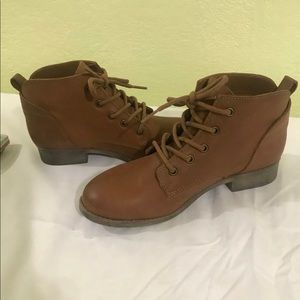 Steve Madden Brown Letaher Ankle Boots Size 7